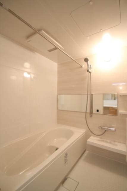 バス・シャワールーム　浴室
