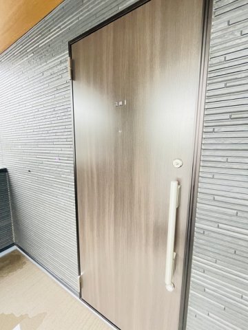 その他共有部分　玄関扉