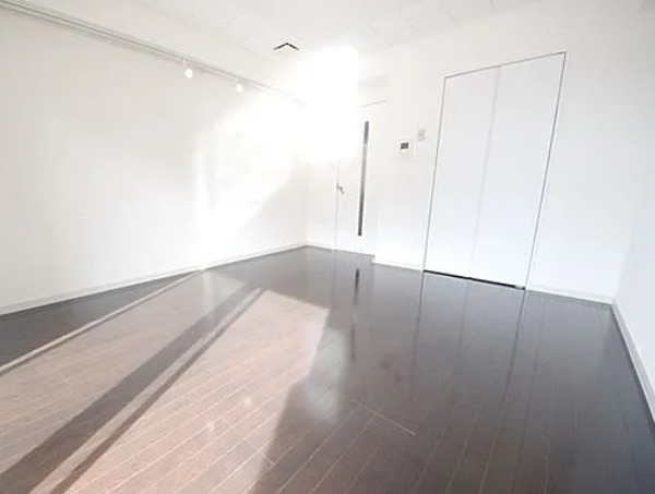 収納　別部屋の写真を使用しております。