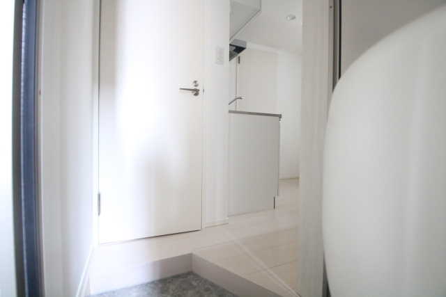 玄関　※別室の参考写真の為、現況優先です。