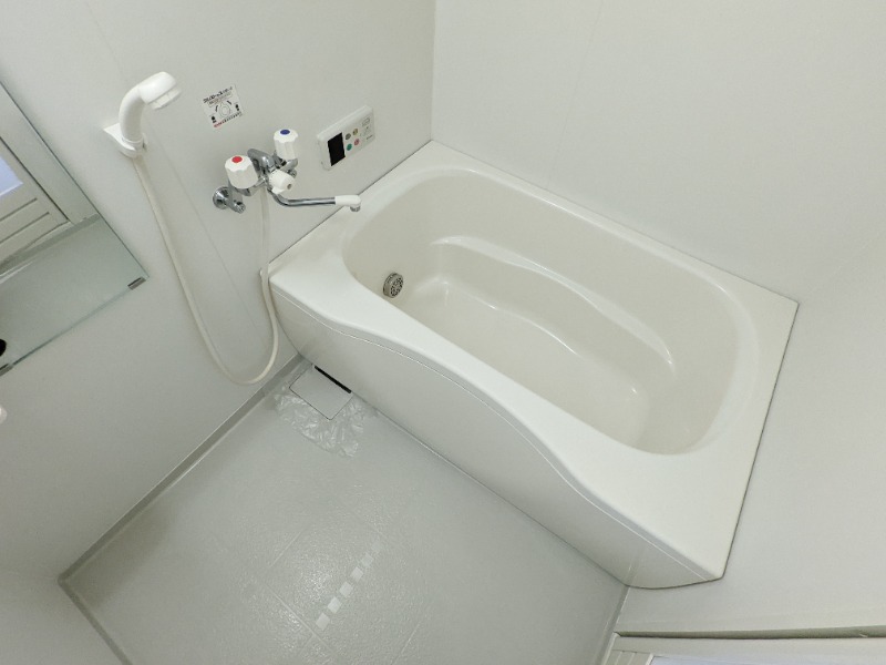 バス・シャワールーム　図面と現状に相違がある場合には現状を優先