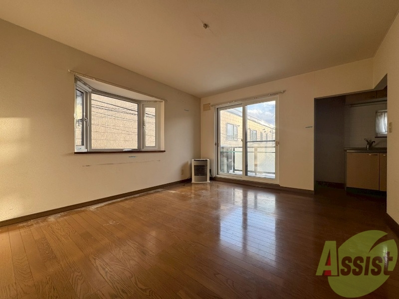 居室・リビング　広くてキレイなお部屋が広がっていて、充実した生活が送れそう。