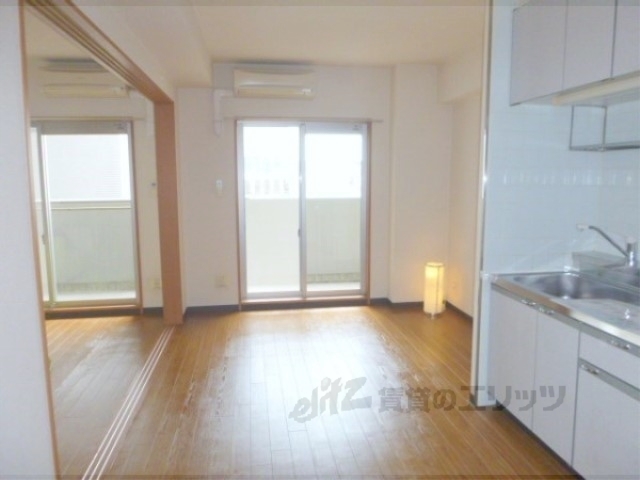 居室・リビング　居室