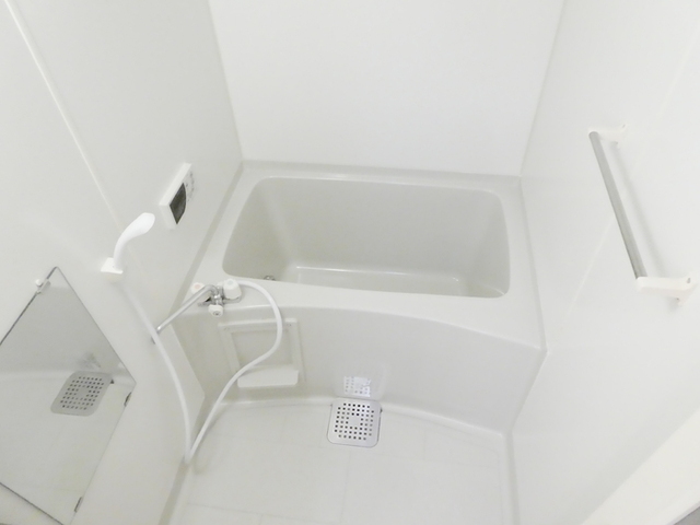 バス・シャワールーム　浴室