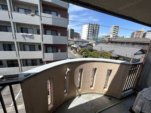 バルコニー　広々使えます