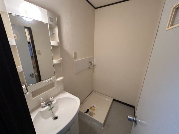洗面設備　洗面脱衣所です