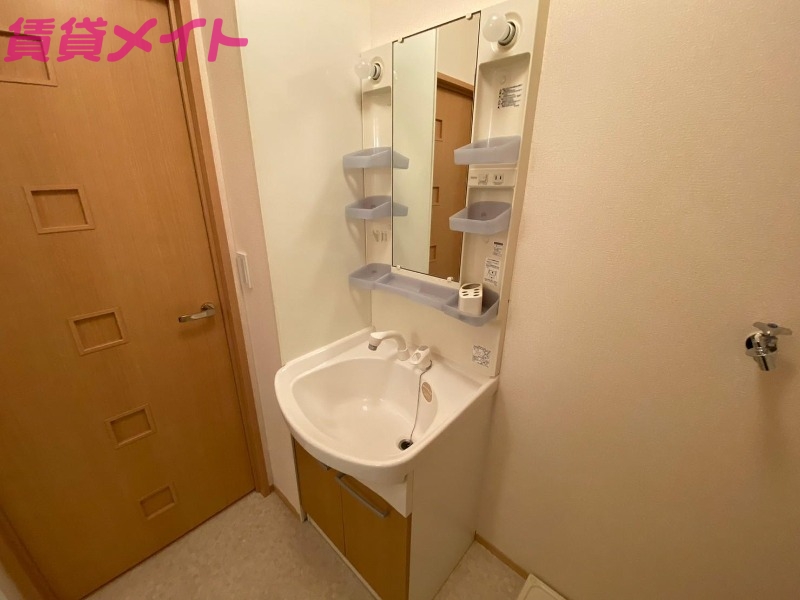 洗面設備　同物件別室画像