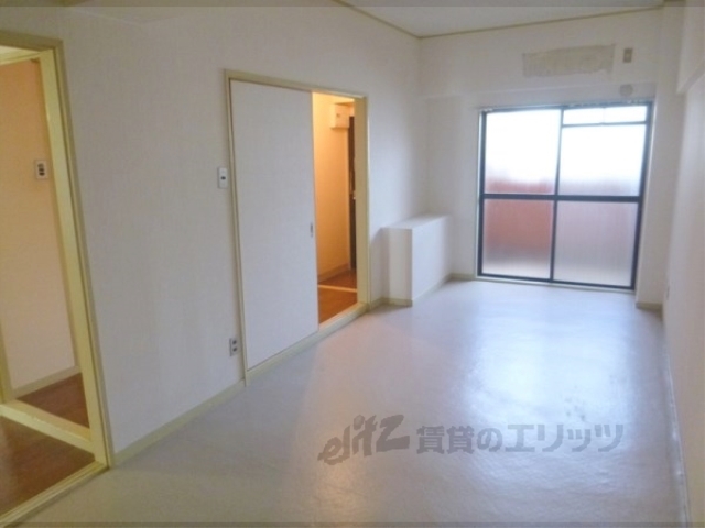 居室・リビング　洋室