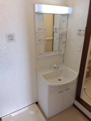 洗面設備　独立洗面台