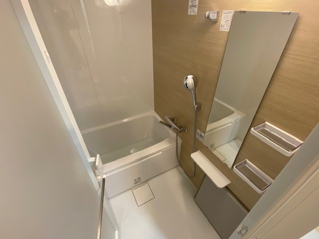 バス・シャワールーム　風呂