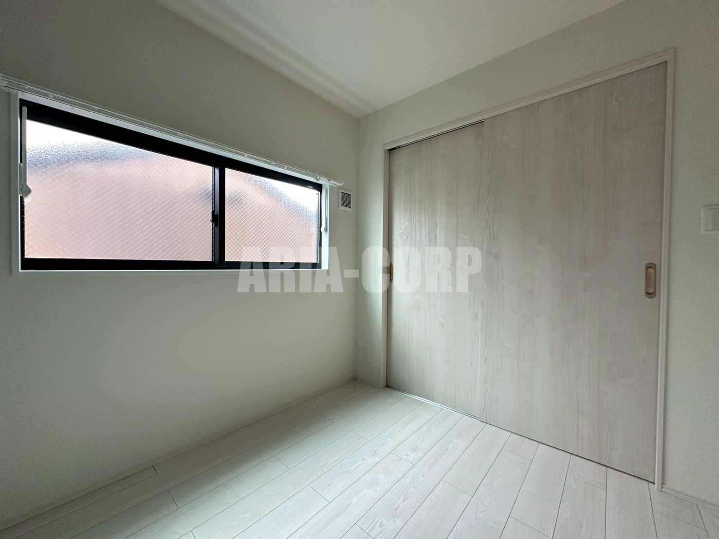 その他部屋・スペース　寝室としてご利用頂ける明るいお部屋♪