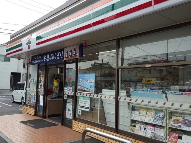 コンビニ　セブンイレブン東青梅5丁目北店（コンビニ）まで340m