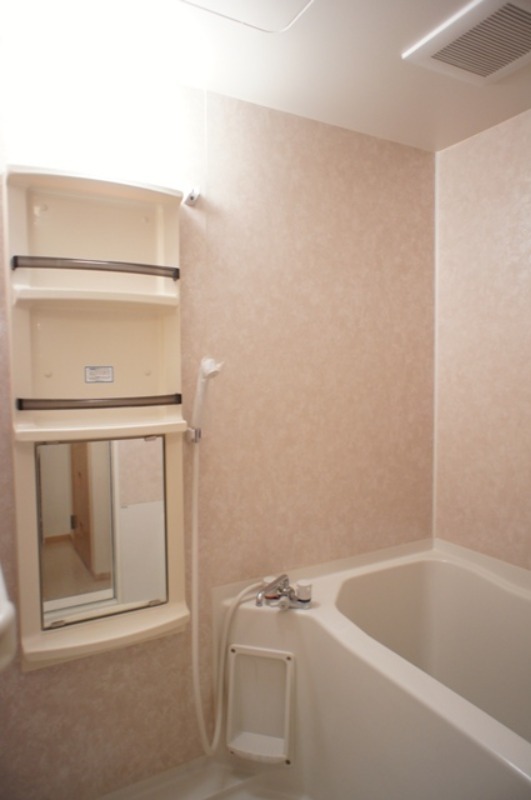 バス・シャワールーム　図面と現状に相違がある場合には現状を優先