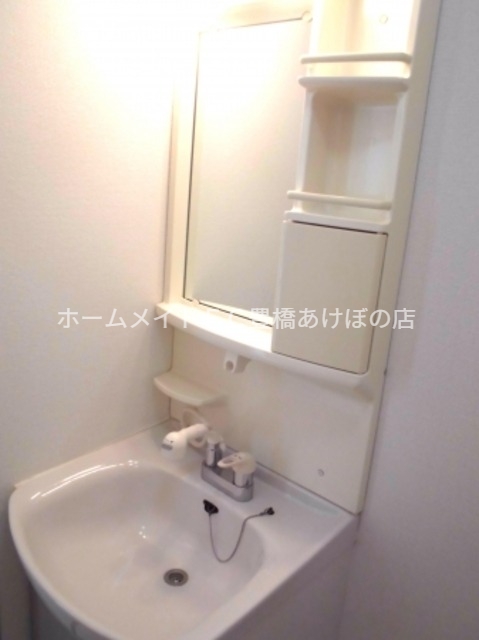 洗面設備　同型別部屋写真