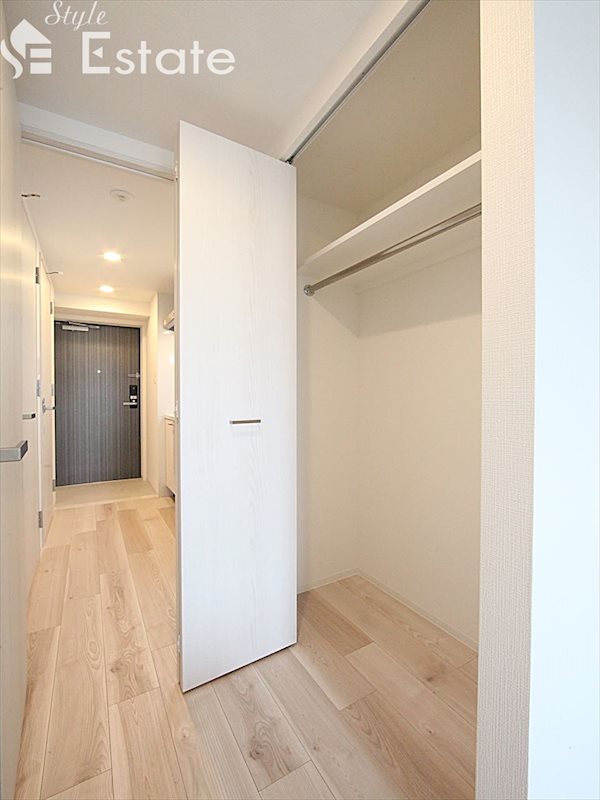 収納　クローゼット