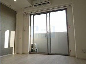 居室・リビング　※別部屋写真