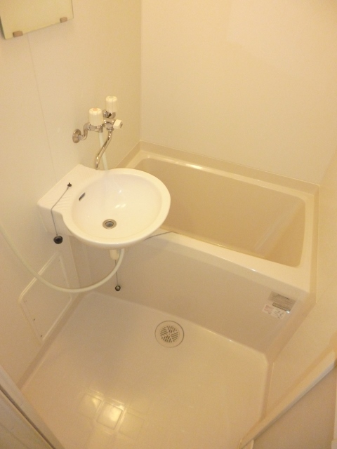 バス・シャワールーム　他部屋参考写真