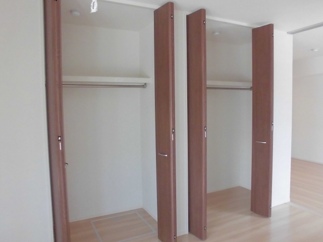 収納　洋室６．２４帖　クローゼット