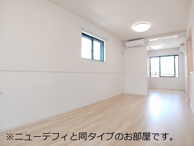 居室・リビング　※類似室内