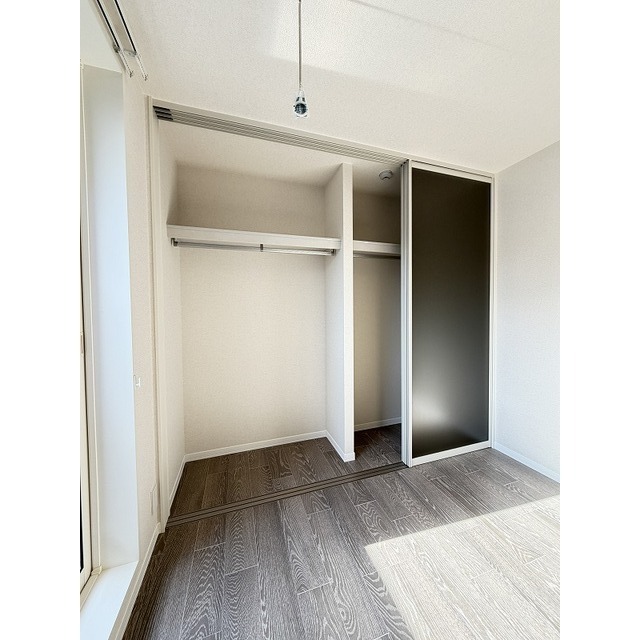 収納　６．８帖洋室のクローゼットです♪