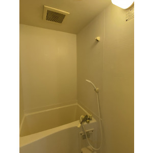 バス・シャワールーム　ゆったり過ごせるお風呂です