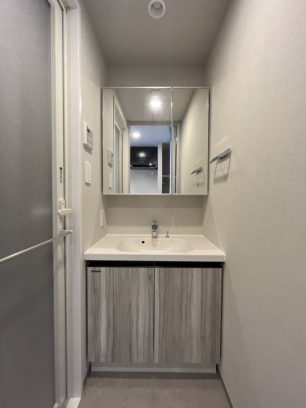 洗面設備　☆嬉しい独立洗面台☆