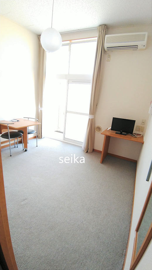 その他　1階はフローリング2階はカーペット