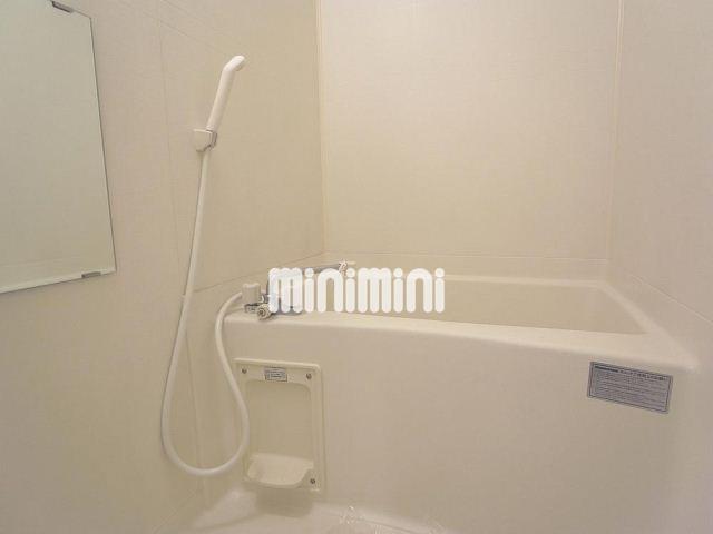 バス・シャワールーム　バストイレ別です