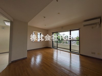 居室・リビング　12帖