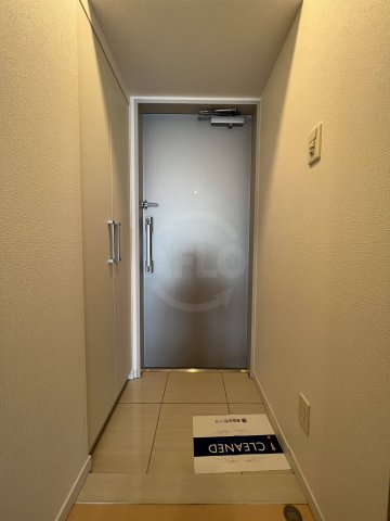 玄関　アンビエンテ四ツ橋　玄関スペース