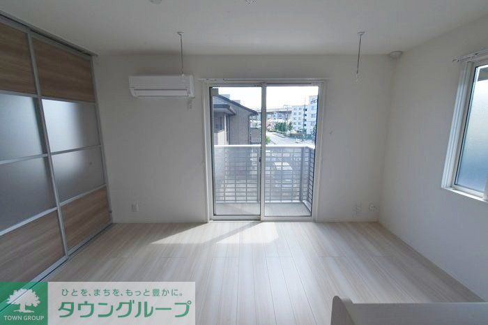 居室・リビング　★お部屋探しは株式会社タウンハウジング東京まで★