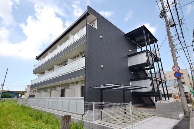 建物外観　お部屋探しはタウンハウジング千葉店にお任せ下さい♪