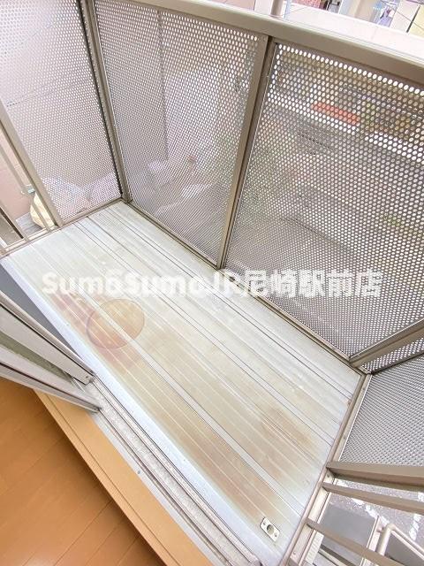 バルコニー　お洗濯にも便利なバルコニー付き