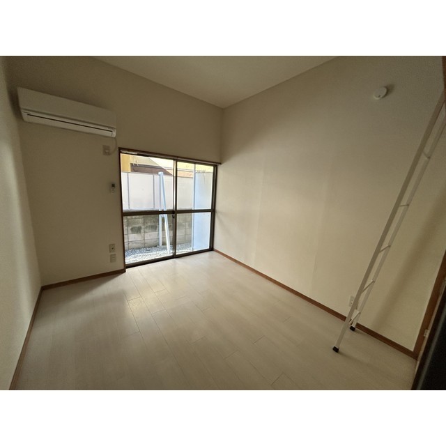 居室・リビング　使いやすい居間です