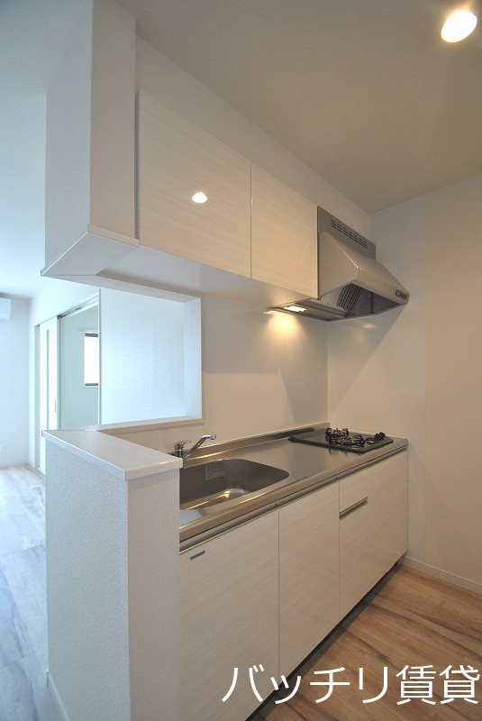 キッチン　※同型タイプの為、現状を優先いたします