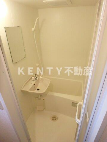 バス・シャワールーム　ゆったり過ごせるお風呂です