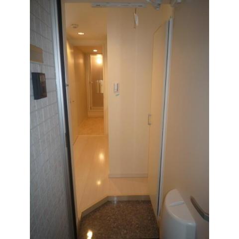 玄関　玄関（イメージ）