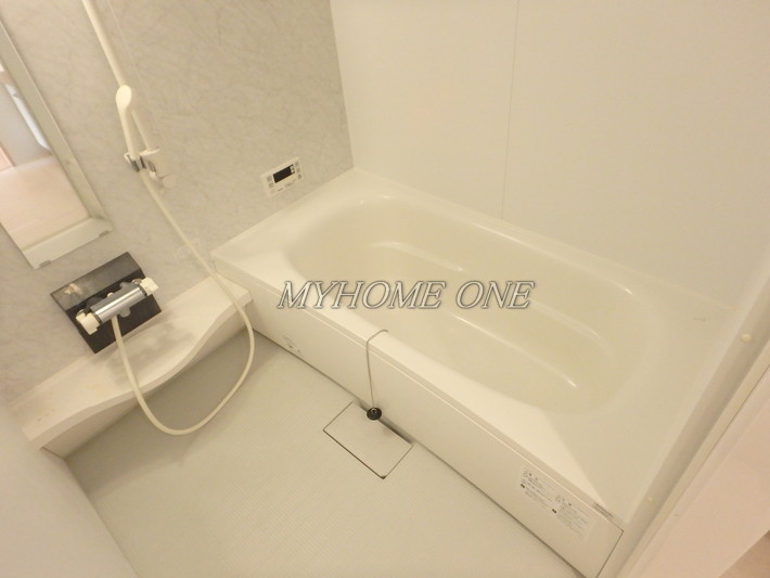 バス・シャワールーム　風呂