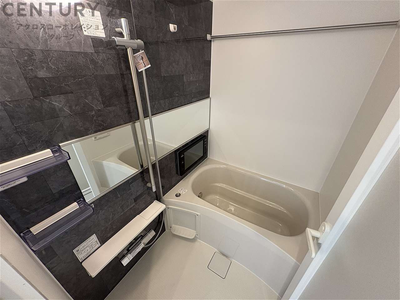 バス・シャワールーム　浴室乾燥機付きのお風呂☆