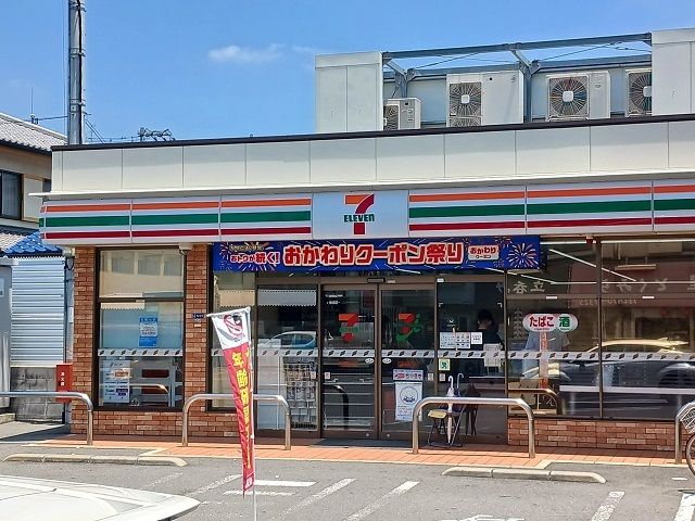 コンビニ　セブンイレブン諸福5丁目店様（コンビニ）まで450m