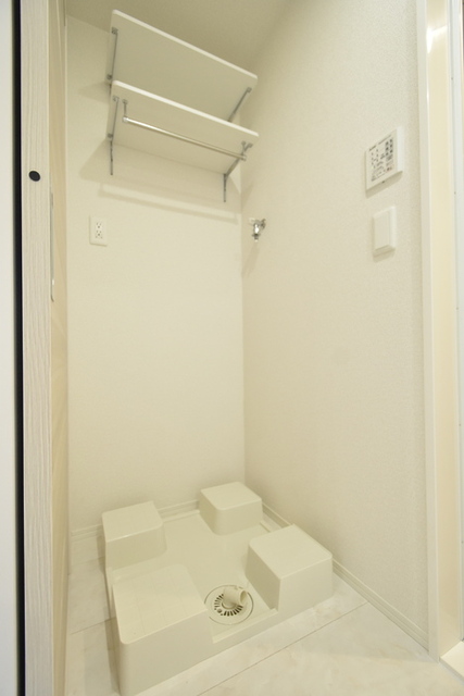 洗面設備　洗濯機置場