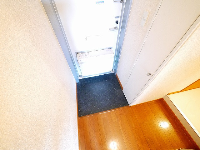 玄関　明るい玄関です