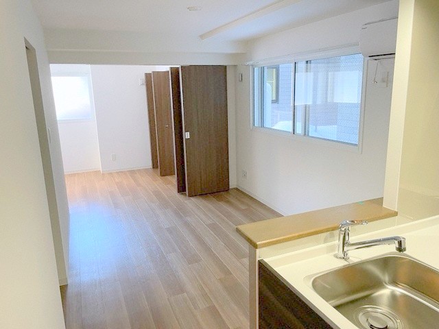 居室・リビング　エアコン付きリビング☆