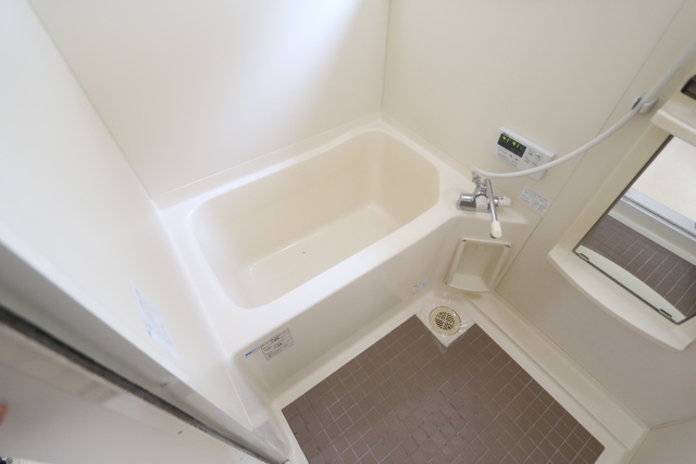 バス・シャワールーム　☆バス・トイレ別☆