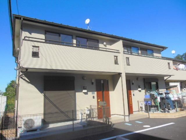 建物外観　★この陽当たりが伝わりますか★