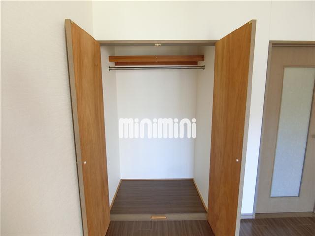 収納　クローゼット付きでお荷物もすっきり収納。