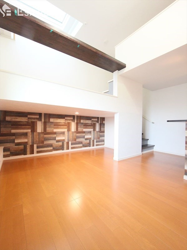 居室・リビング　内装