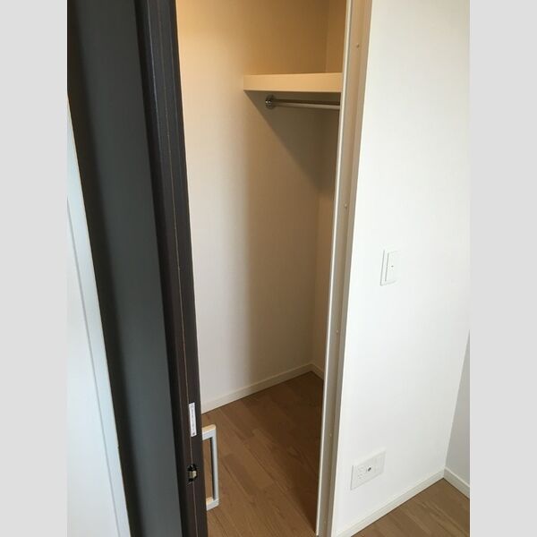 プレミアム菱屋西の内装写真