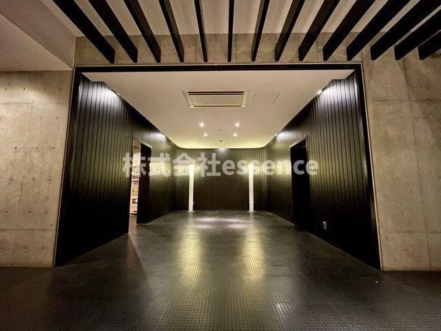 ロビー　弊社ではオンライン対応・現地対応可能です♪