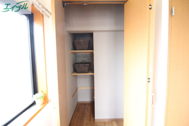 収納　同タイプのお部屋の写真です